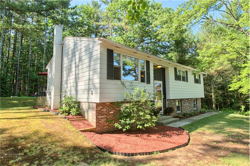784 Partridgeville Rd - Athol