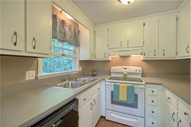 784 Partridgeville Rd - Athol