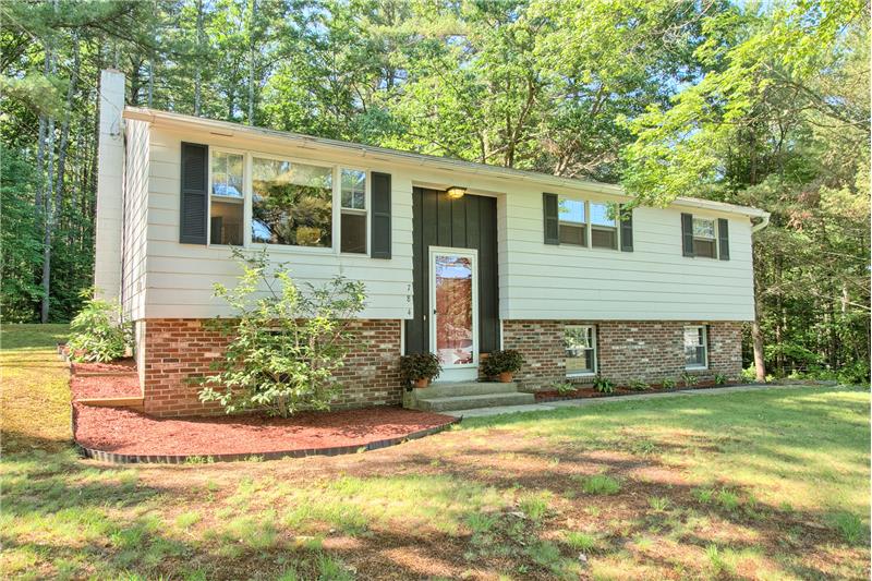784 Partridgeville Rd - Athol
