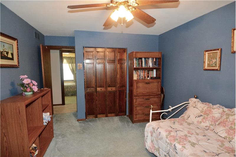 2nd Bedroom