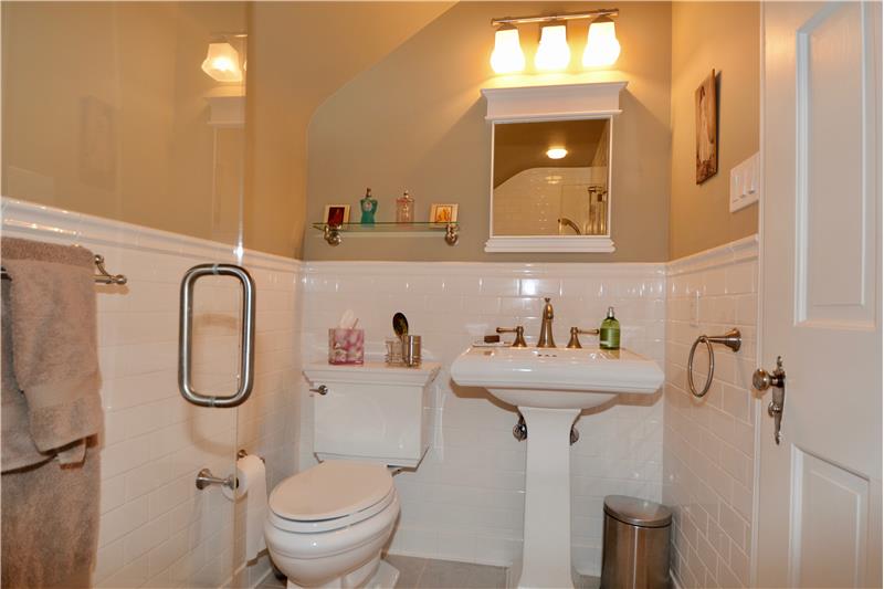 Main Bathroom