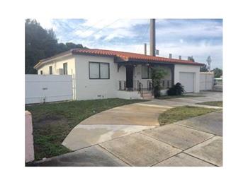 Primary listing photos for listing ID 427288