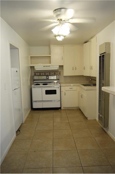 Guest Quarters Kitchen