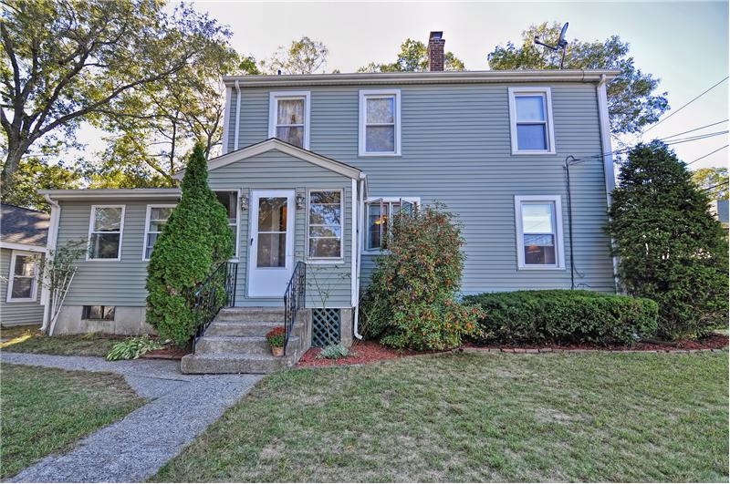 27 Curtis Avenue
