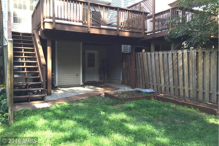 Exterior (Rear) yard