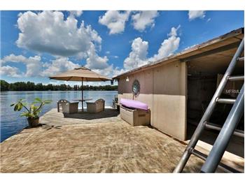 Primary listing photos for listing ID 351659