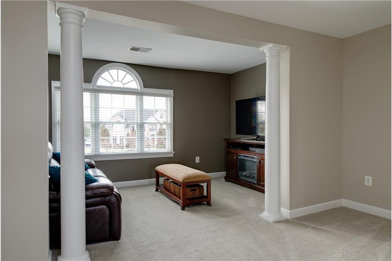 Master bedroom sitting room