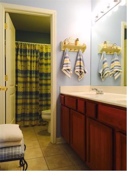 2nd Floor Bath
