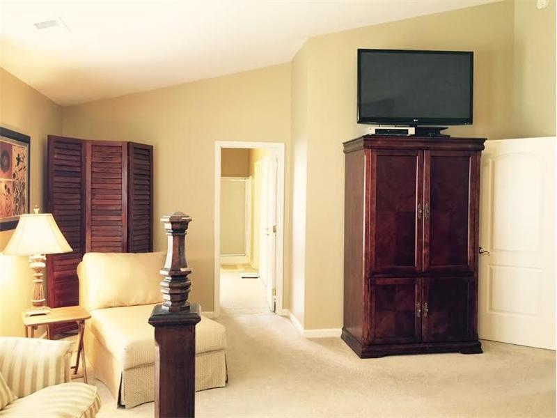 Master Bedroom Sitting Area