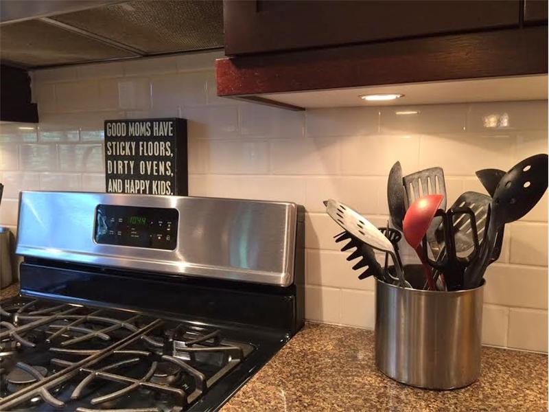 Gas Range & Subway Tile Backsplash