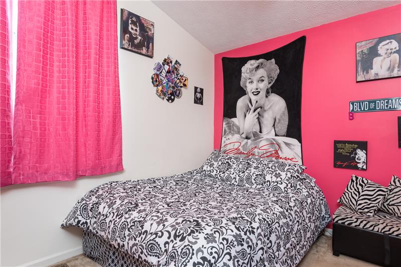 2nd Bedroom
