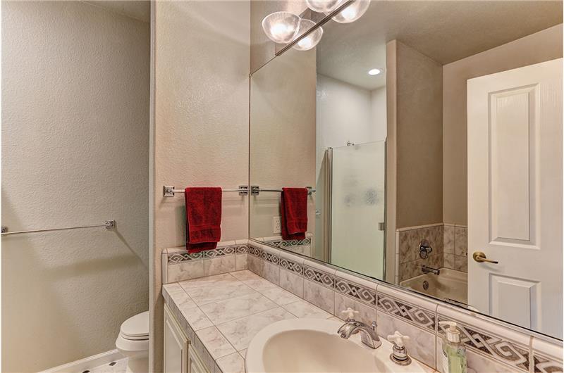 19890 Perimeter Road, Grass Valley, CA 95949