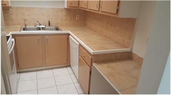 Primary listing photos for listing ID 513761