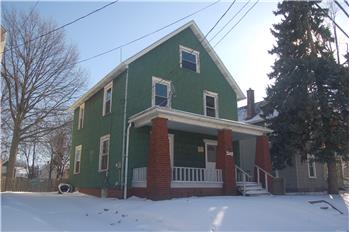 Primary listing photos for listing ID 498625