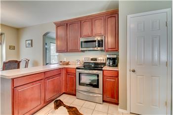 Primary listing photos for listing ID 449963