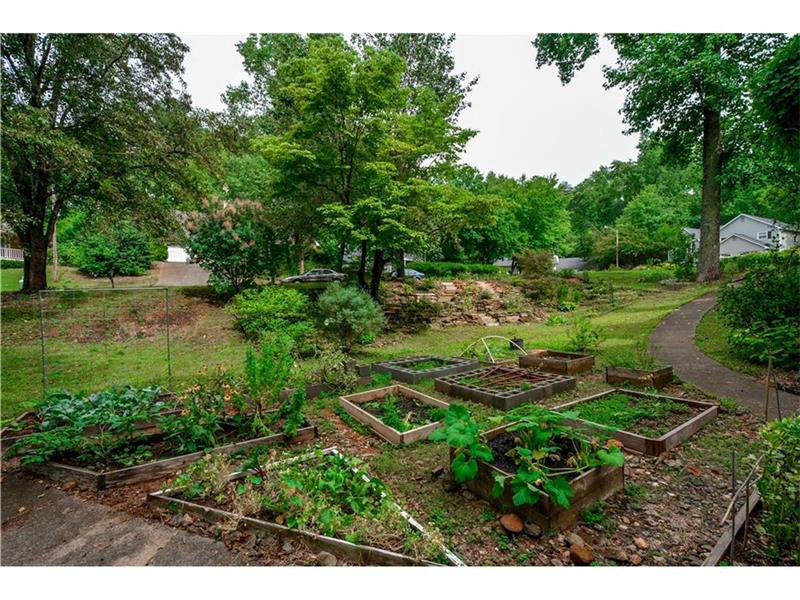 Great garden space