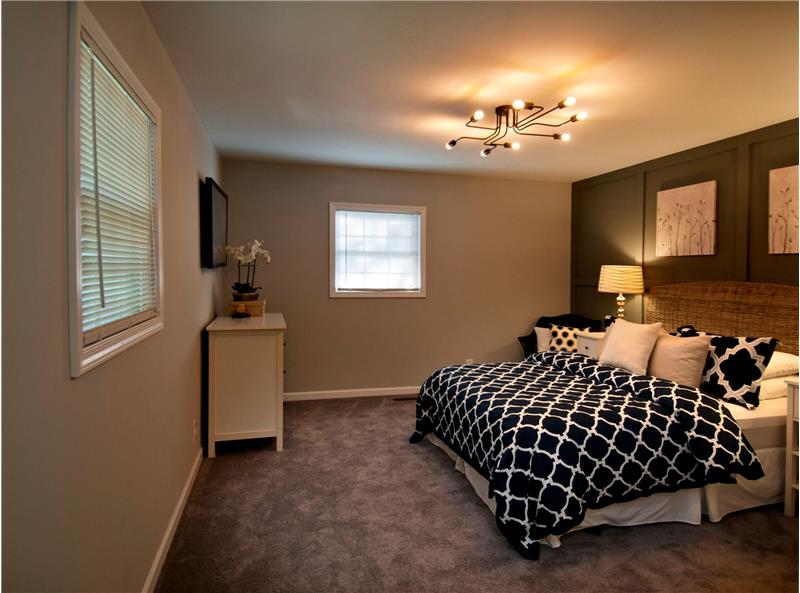 Spacious Master Suite on Main