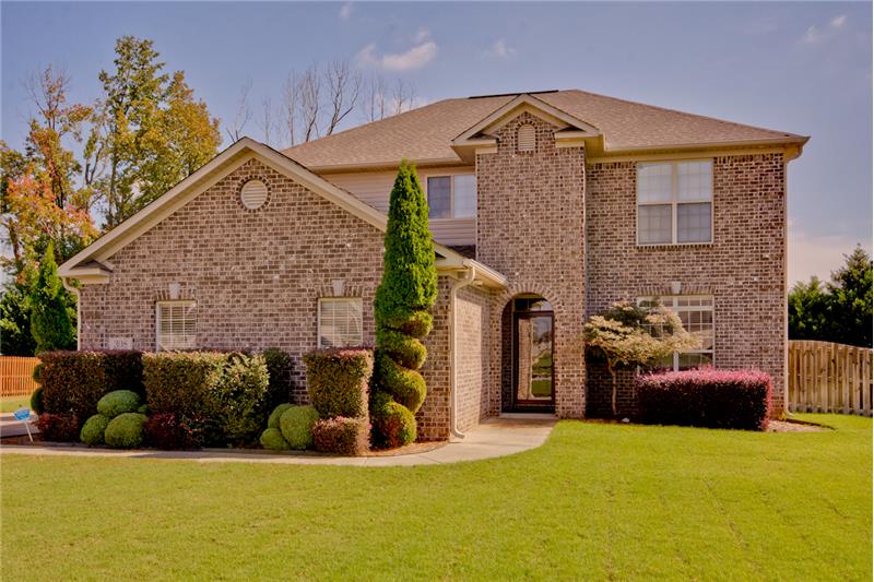 308 Weatherford Drive NW