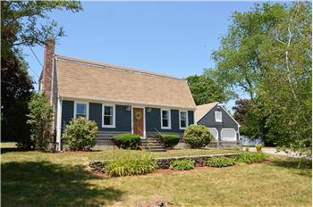 Primary listing photos for listing ID 443705