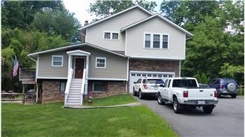 Primary listing photos for listing ID 515768