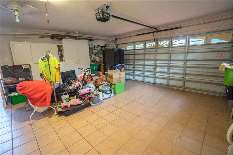 2 car garage