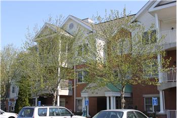 Primary listing photos for listing ID 439120