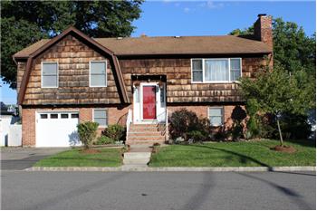 Primary listing photos for listing ID 408851