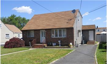 Primary listing photos for listing ID 442045