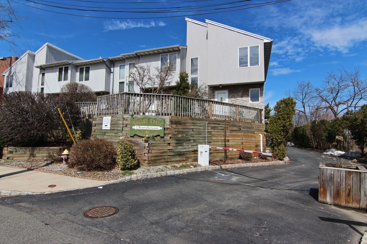 6 Essex St.B10, Belleville, NJ