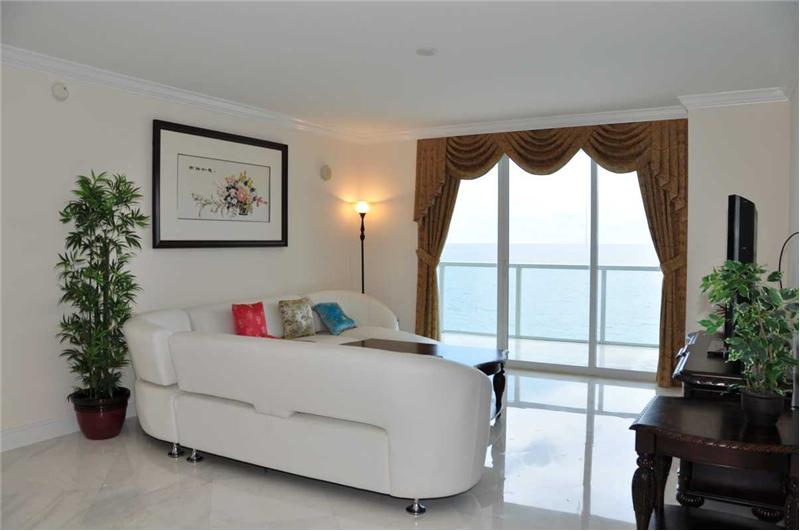 La Perla, Sunny Isles Beach 1803- oceanfront living room