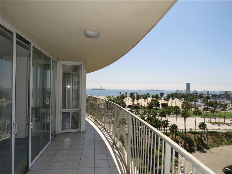 Huge Ocean View Deck