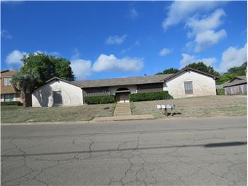 1104 Woodland West 4, Woodway, TX