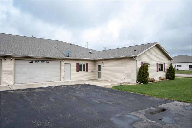 3200 Nebraska Dr Unit B