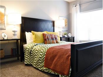 Primary listing photos for listing ID 458886