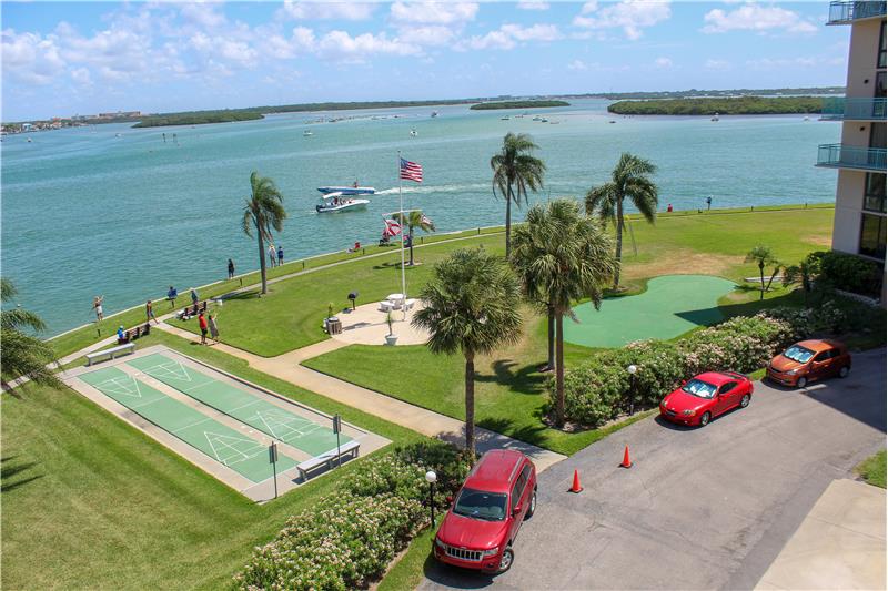 Green space with Amenities right on the bay