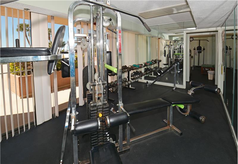 Fitness Center - well equiped.