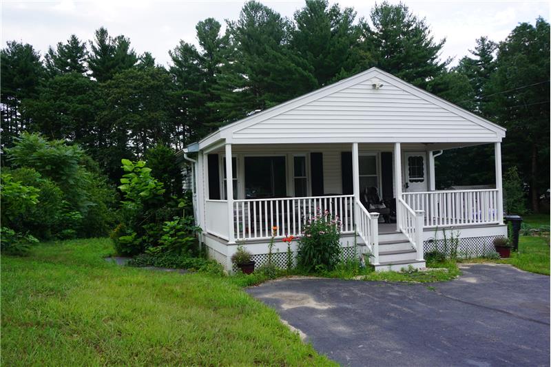9 Gloria Ave