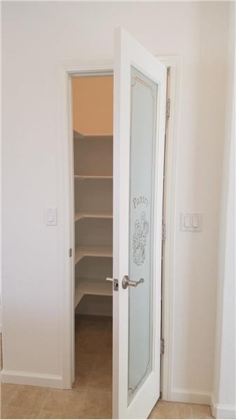 Walk-in Pantry