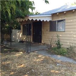 Primary listing photos for listing ID 398681