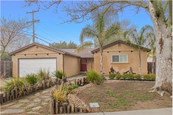 Primary listing photos for listing ID 426384