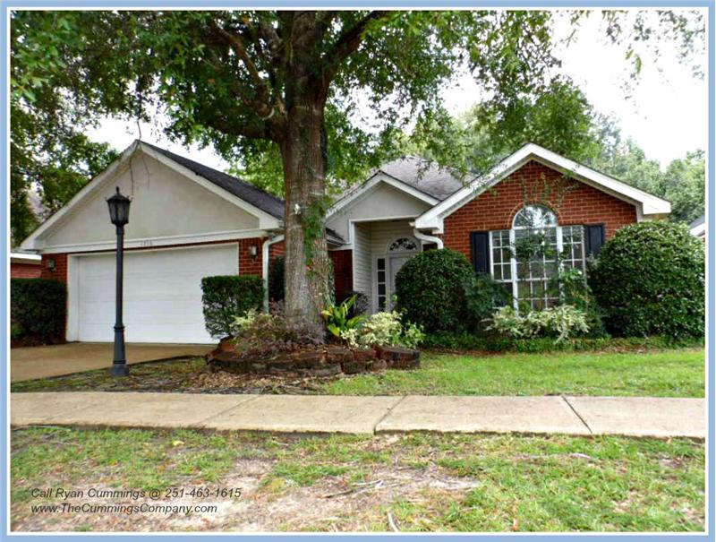 1216 Hillcrest Xing W, Mobile, AL