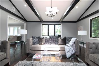 Primary listing photos for listing ID 481374