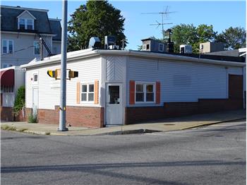 Primary listing photos for listing ID 451308