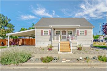 Primary listing photos for listing ID 569697