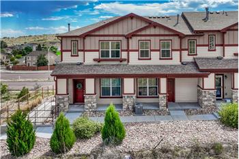 Scenic Views & Modern Comfort in the Desirable Stetson Ridge To...