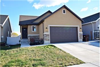 Primary listing photos for listing ID 568719