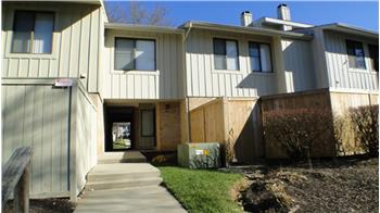 Primary listing photos for listing ID 580898