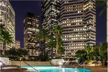 Primary listing photos for listing ID 644271