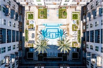 Primary listing photos for listing ID 644397