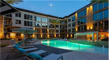 Primary listing photos for listing ID 644399